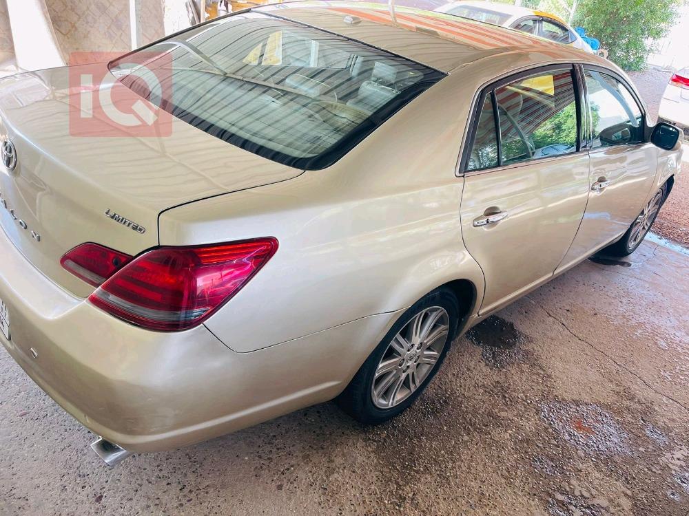 Toyota Avalon